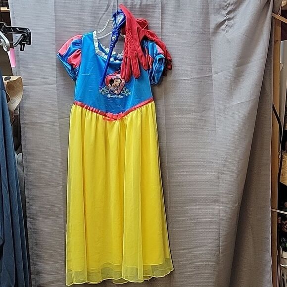Disney Snow White Costume Gown Princess Dress Up Girl's Size 6/6x + Accessories - Picture 1 of 9